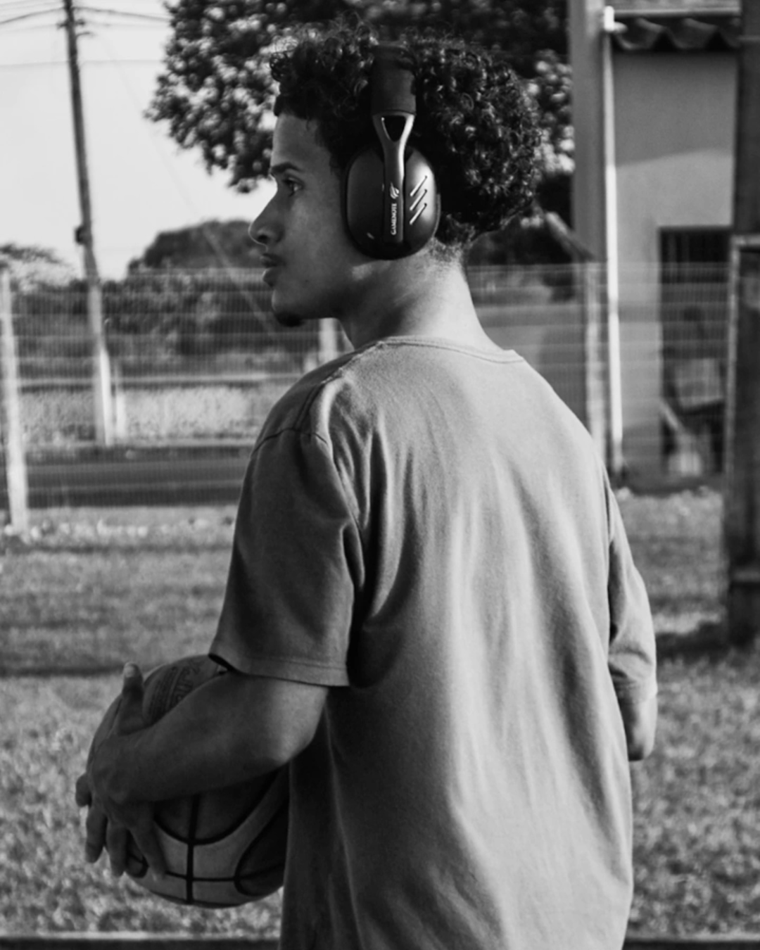 Italo Silva - Co-fundador e Developer do CodebyIR, especialista em desenvolvimento front-end